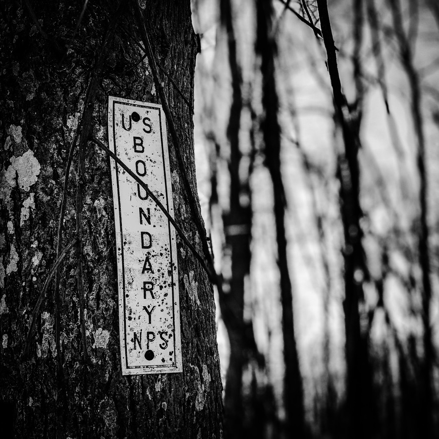 US Boundary Sign